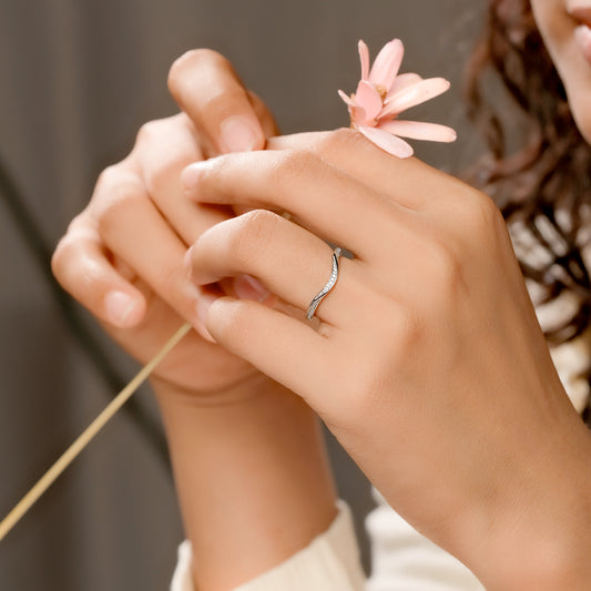 Contour Anniversary Stackable Band in 925 Sterling Silver