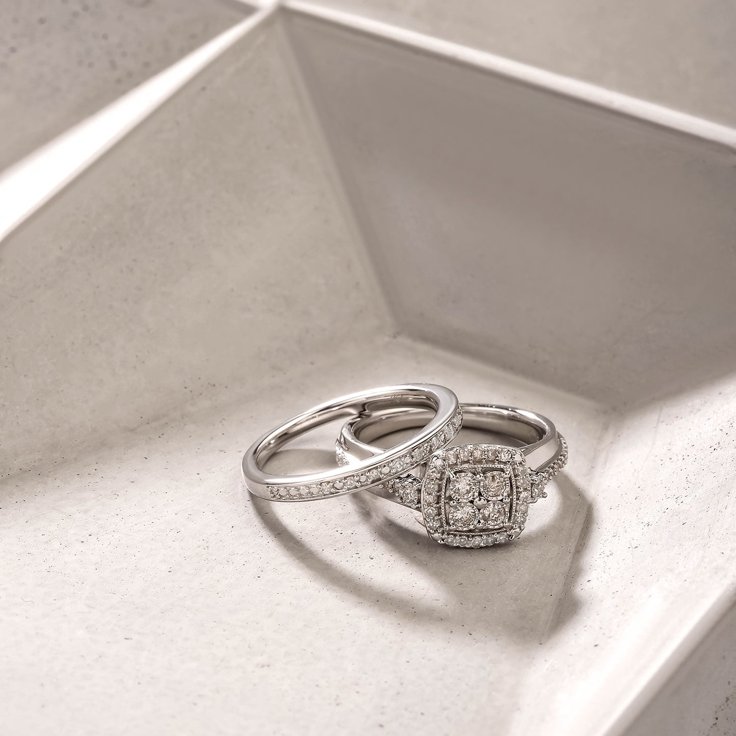 Glamorous Cushion Natural Diamonds Wedding Ring Set in 925 Sterling Silver