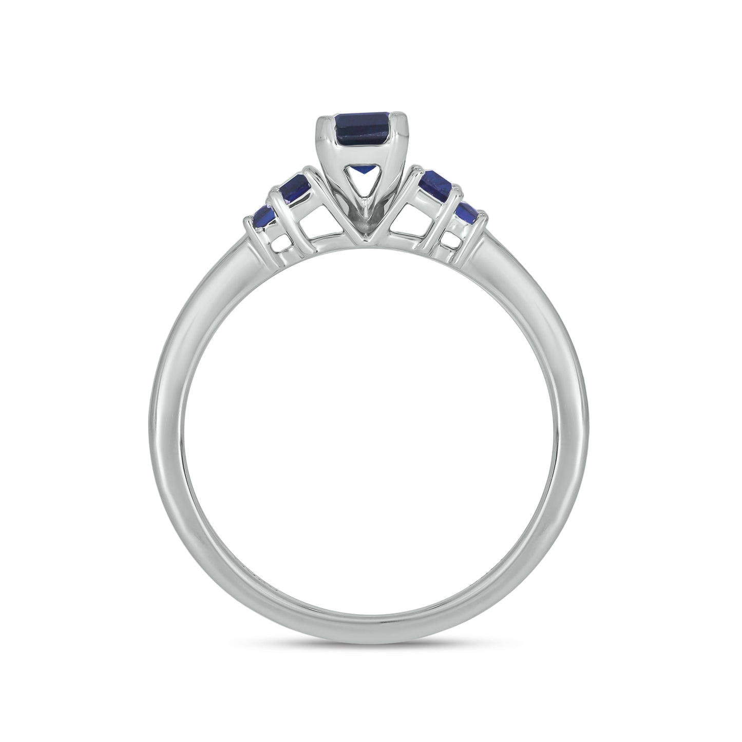 Stunning 3-stone Blue Sapphire Ring in 14KT Gold