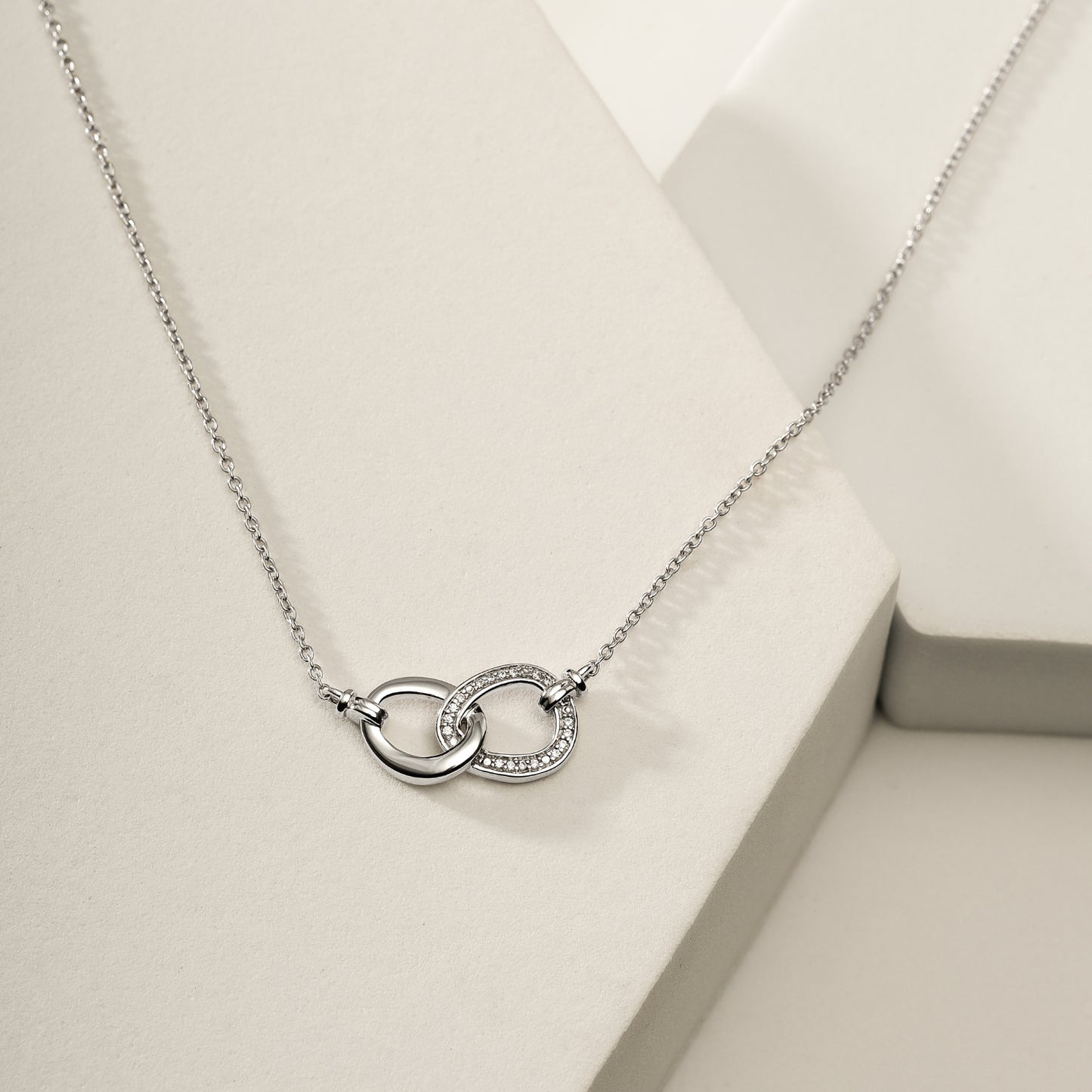 Diamond Interlocking Infinity Necklace